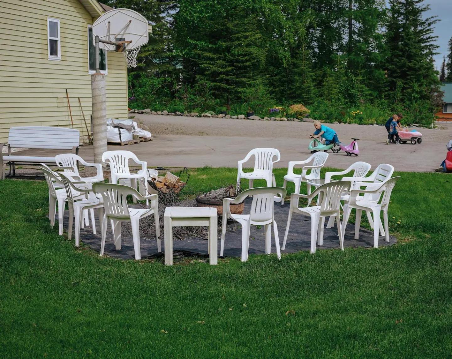 Peaceful Acres Roomy Triplex - Lighthouse Inn - Soldotna, Alaska Kasilof Exterior photo